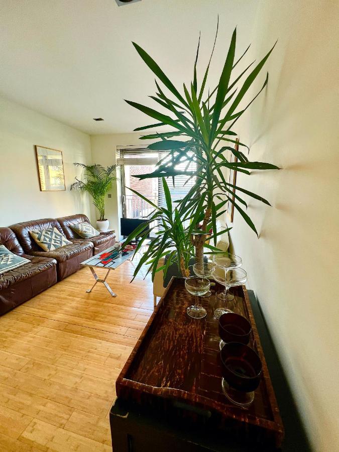 Apartment Zen Life With Urban Views - E8 Chic