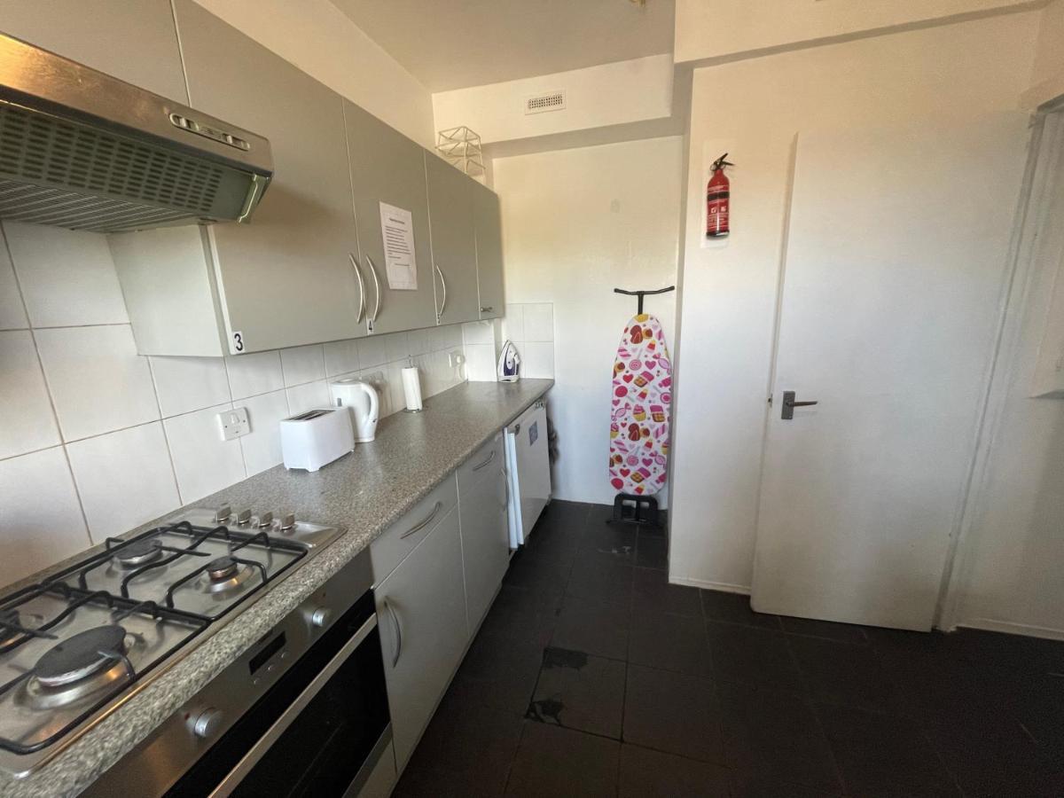 3 In Shared In Foresthill 2023 Homestay