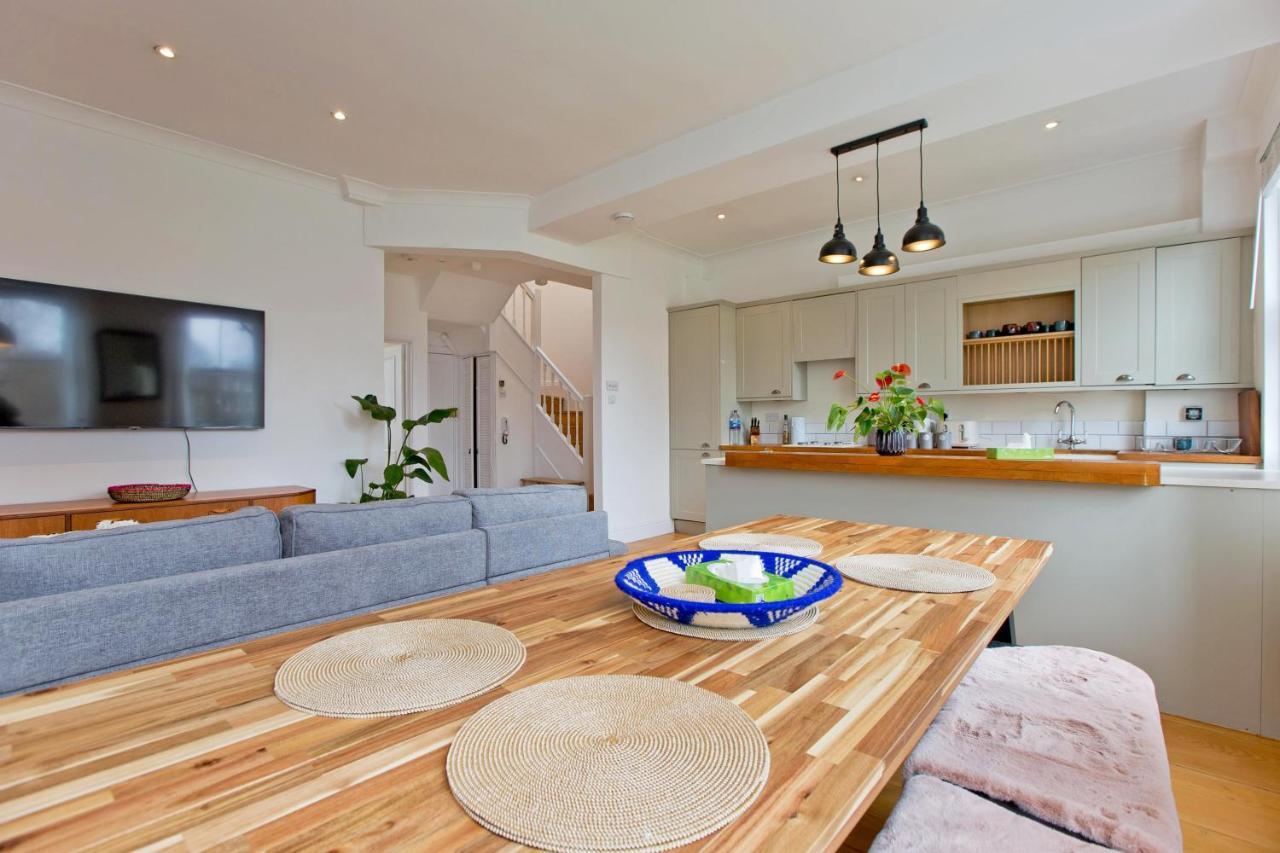 4 Bed Duplex Garden Views Londres