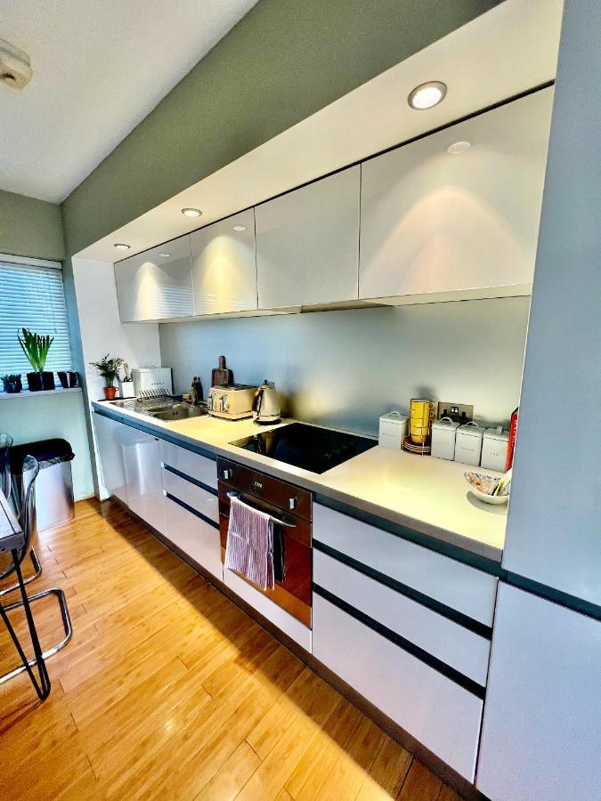 Zen Life With Urban Views - E8 Chic *