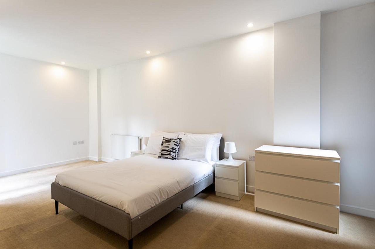 Tower Hill Iii Apartment *
