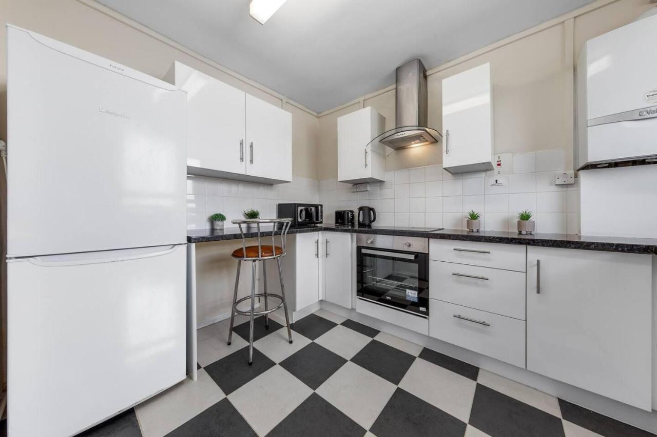 4 Bedroom Hyde Park Superior Suite-london Getaway London