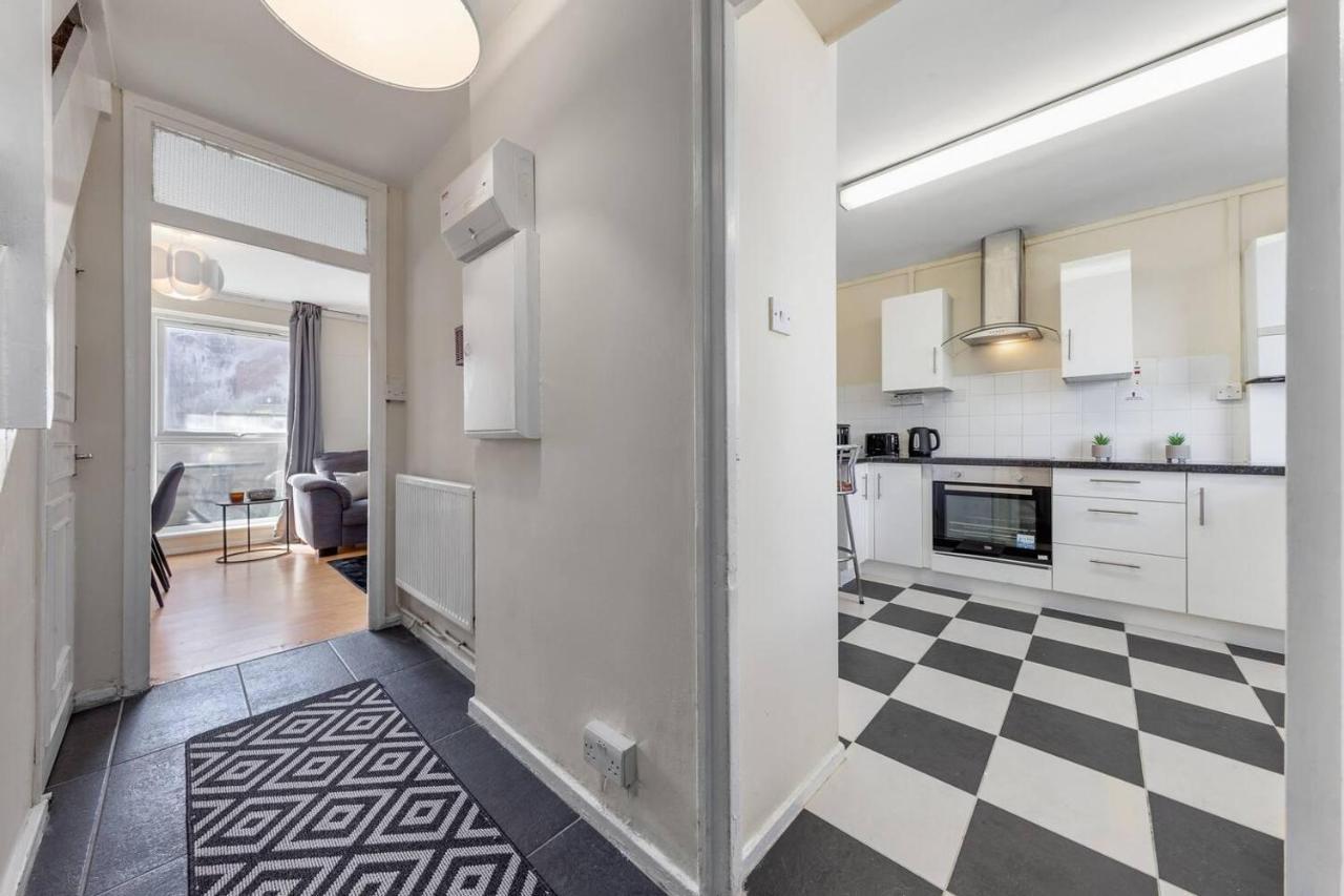 Apartment 4 Bedroom Hyde Park Superior Suite-london Getaway *