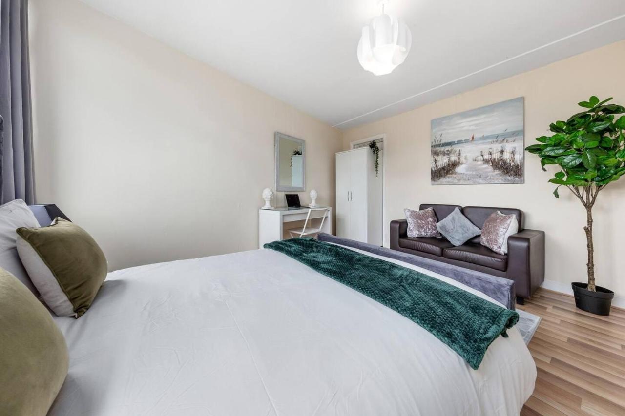4 Bedroom Hyde Park Superior Suite-london Getaway Apartment *
