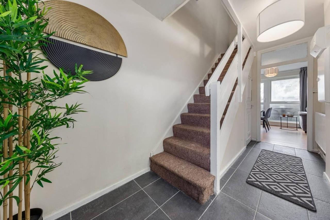 4 Bedroom Hyde Park Superior Suite-london Getaway Apartment