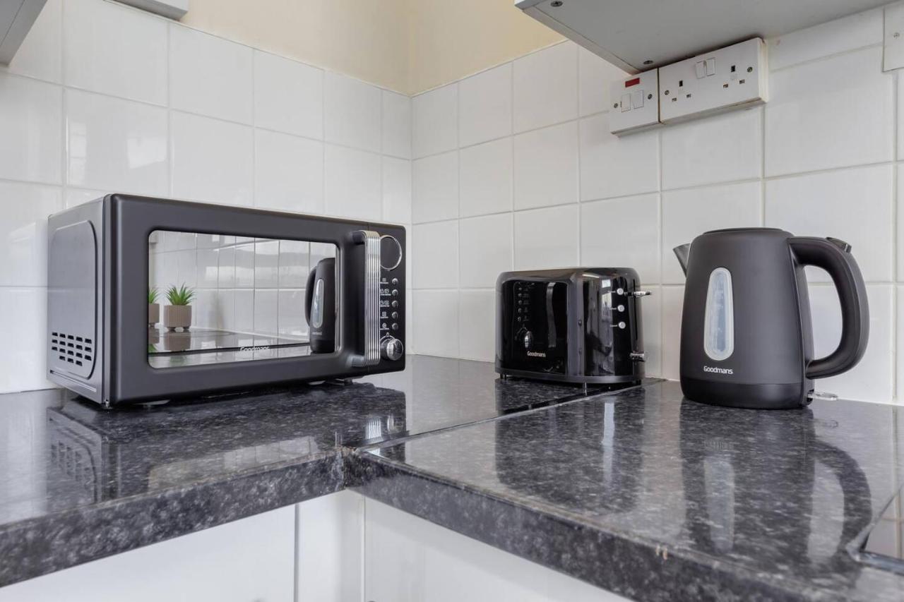 4 Bedroom Hyde Park Superior Suite-london Getaway London