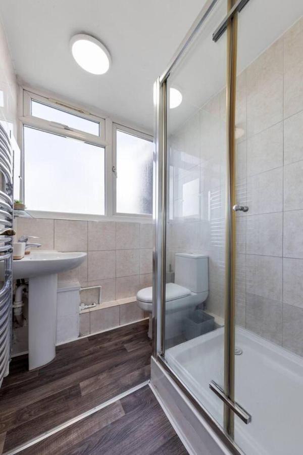 Apartment 4 Bedroom Hyde Park Superior Suite-london Getaway *