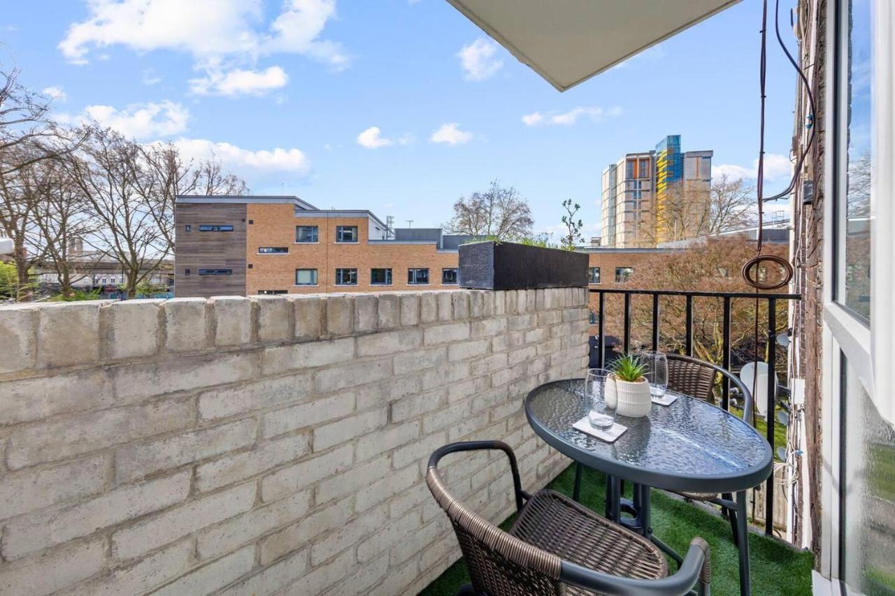 Apartment 4 Bedroom Hyde Park Superior Suite-london Getaway *