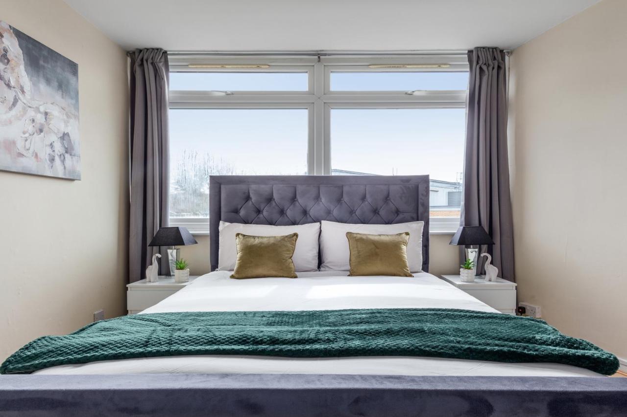 4 Bedroom Hyde Park Superior Suite-london Getaway London