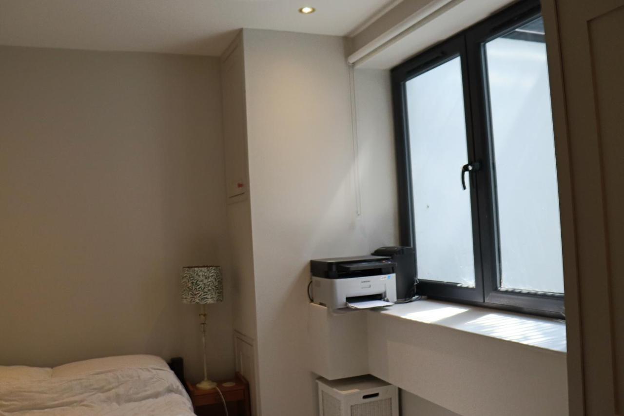 Beautiful Maisonnette Flat In Islington Leilighet London