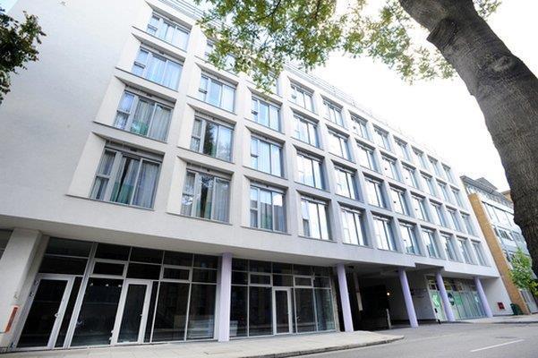 Go Native Lon Bridge Hotel