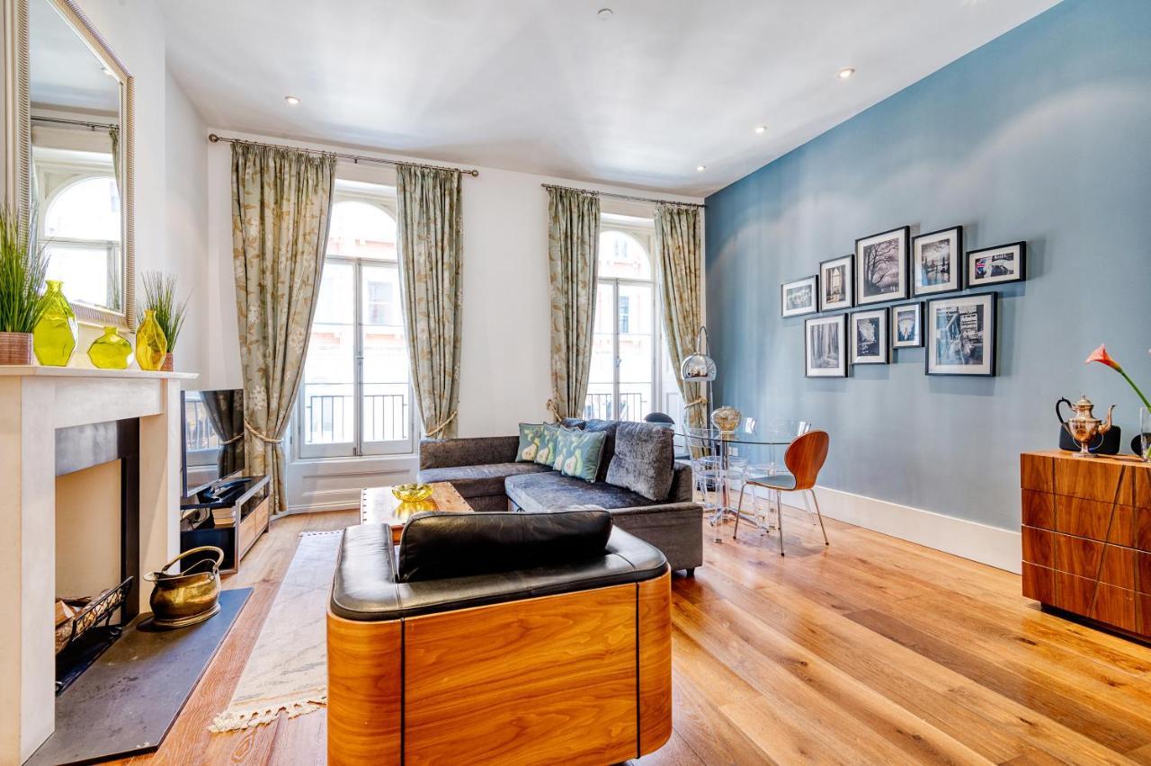 Apartment Modern Mayfair London