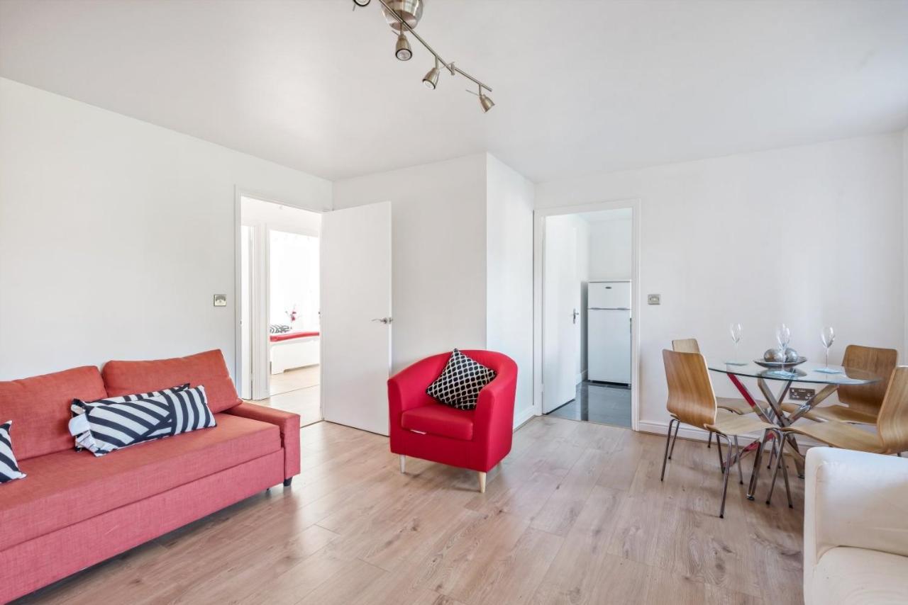 2 Bed Flat, Dedicated Workspace, Parking, 4ktv London