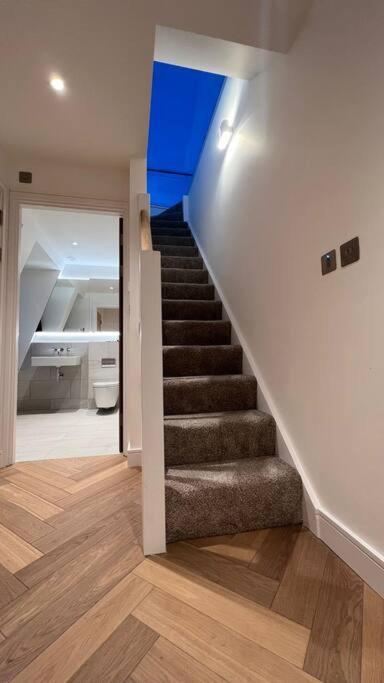 Panoramic Perfection Marble Arch 2br Penthouse 74 Apartamento