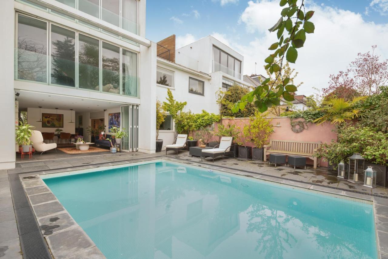 Studio For 3 With A Private Balcony In A Cubic House With Outside Pool Accommodatie bij particulieren *
