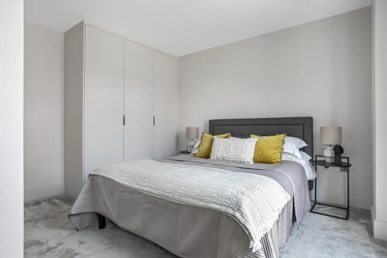 Apartment New Build-air Con-2 Bedroom-two Bathrooms 6 London
