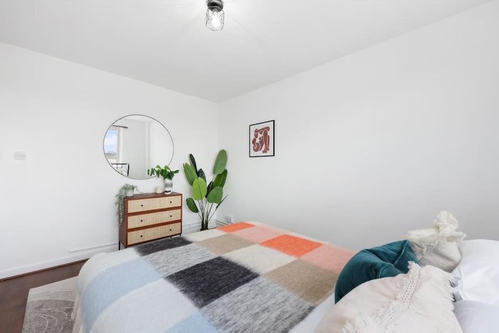 Penthouse Camden By Hiatus Concierge Leilighet London