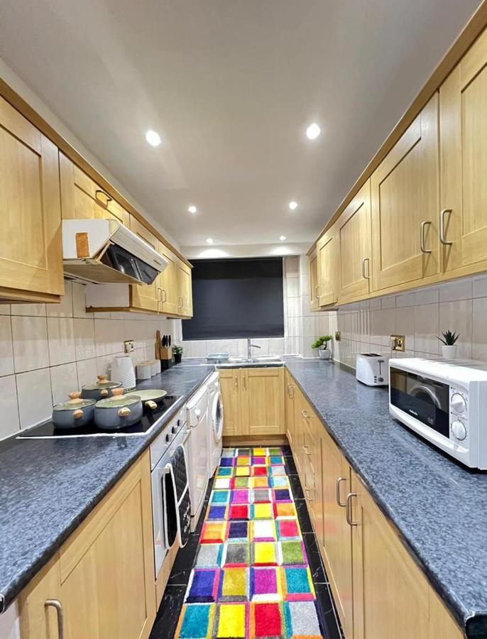 Leilighet Comfy 2 Bedroom Flat Edgware Road London