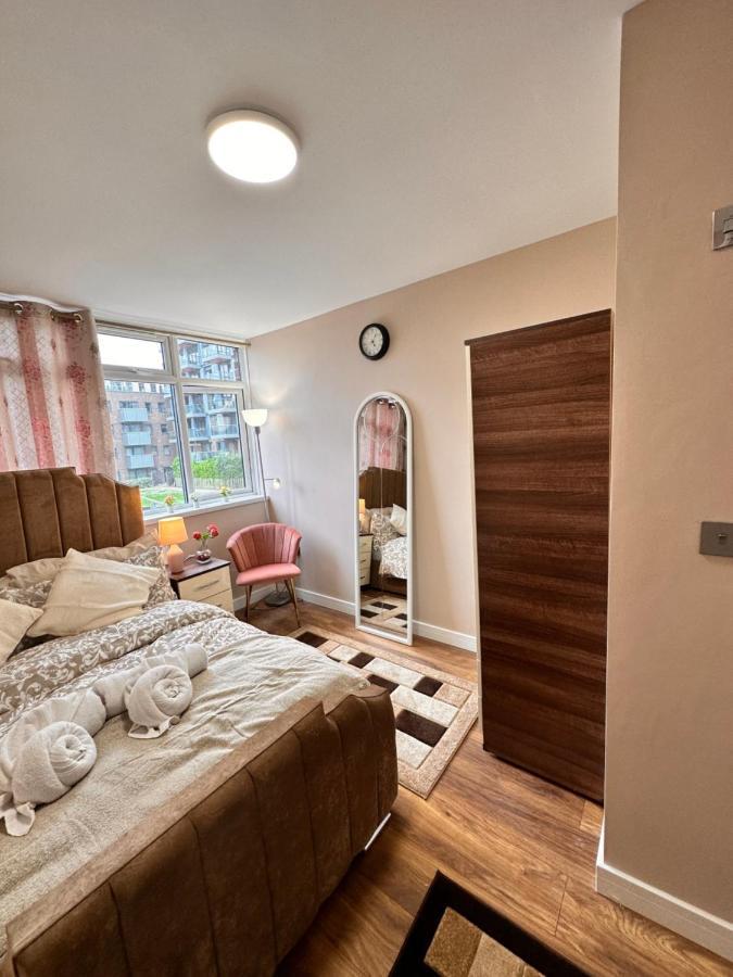 Canary Wharf Single Double And En-suite * London