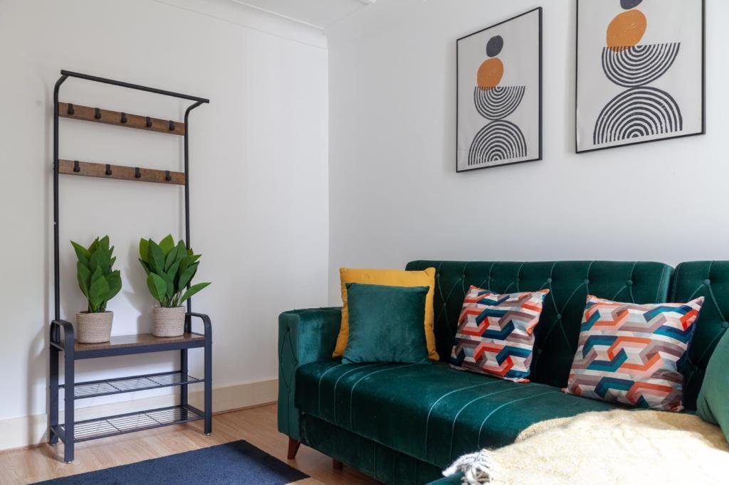 One Bedroom Flat In The Heart Of Brixton Leilighet
