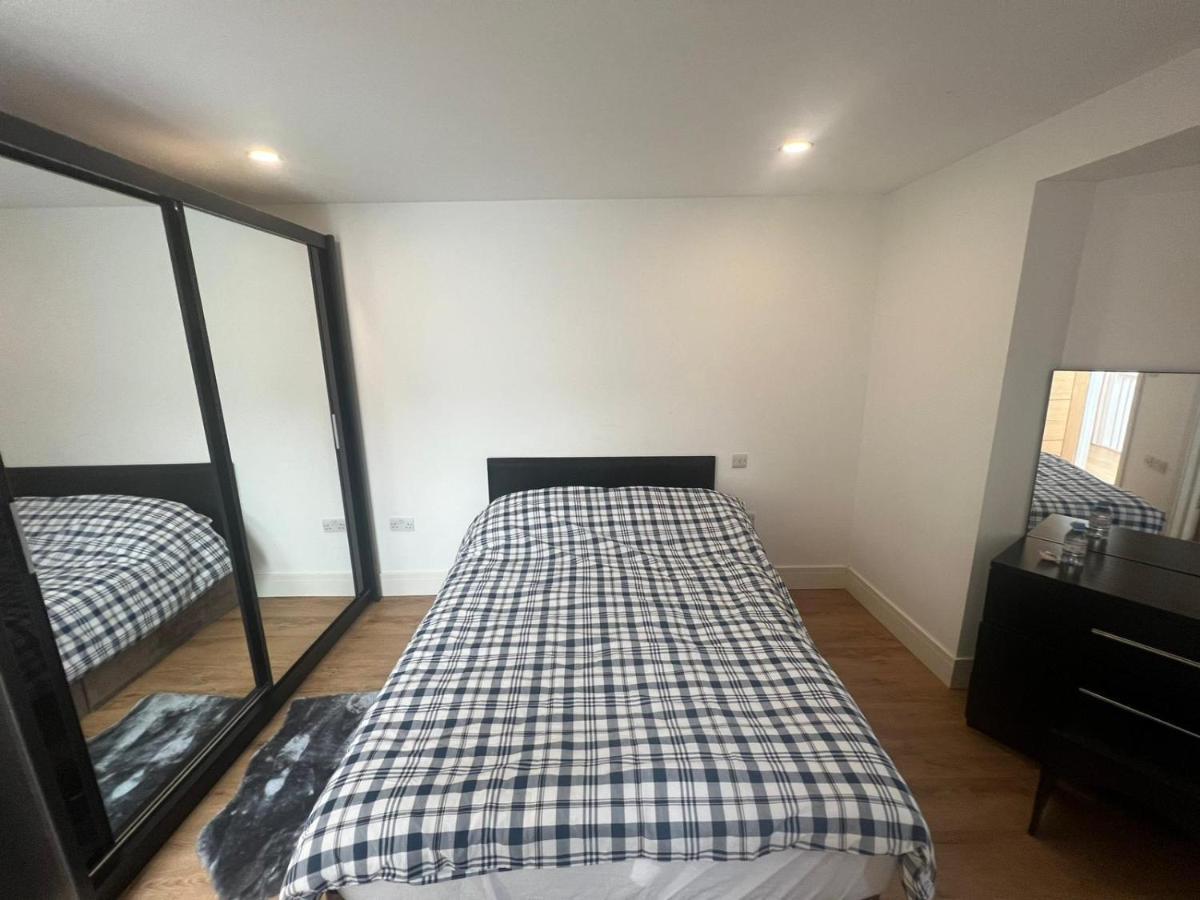 Four Bedroom Brixton Appartement Londen