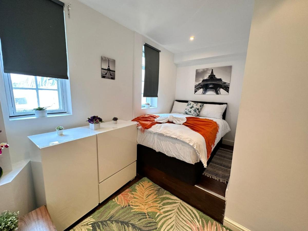 Leilighet Central 1-bedroom Cozy Budget Apartment, Edgware Road *