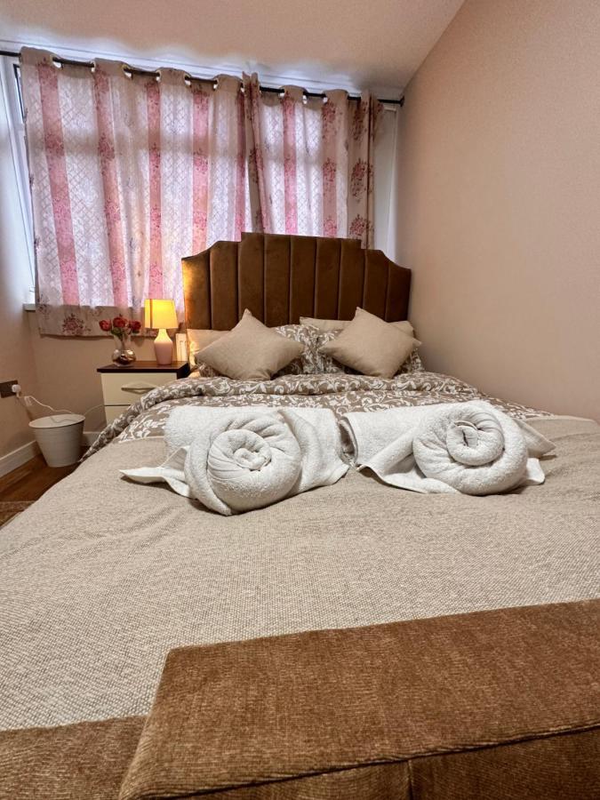 Guest house Canary Wharf Single Double And En-suite