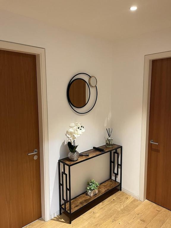 Beautiful 2 Bed Flat In Finchley Road, Camden Leilighet *