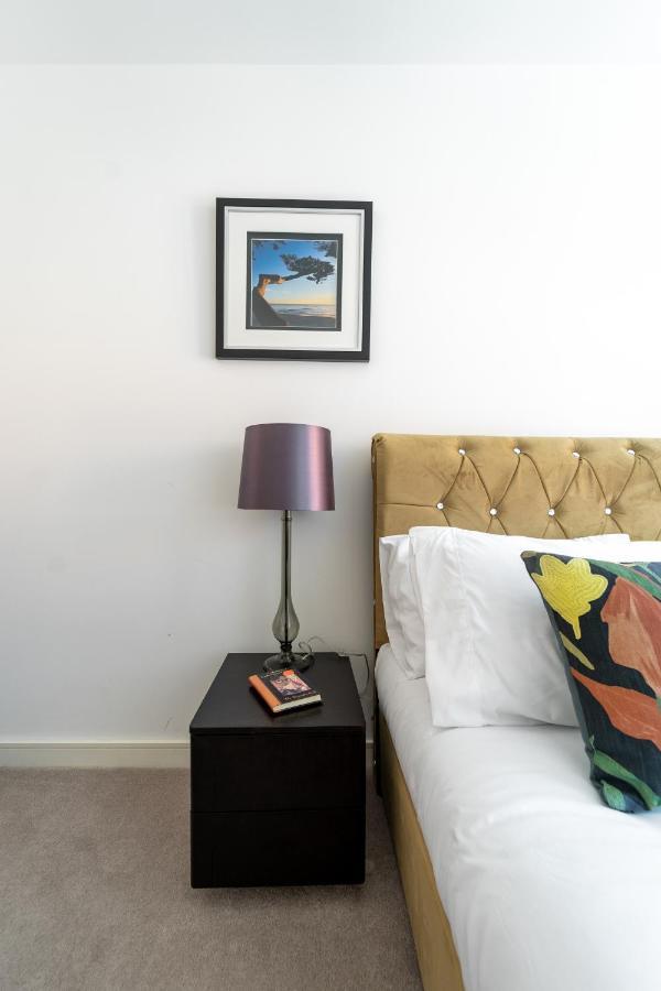 Luxury Riverview Greenwich 2bed Apt- Sleep 6 Guests-5min From 02 Arena- Playstation 4 Provided Apartamento