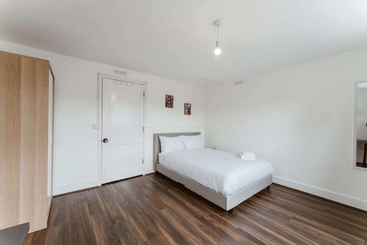 Limehouse Double - 3 Guest house *