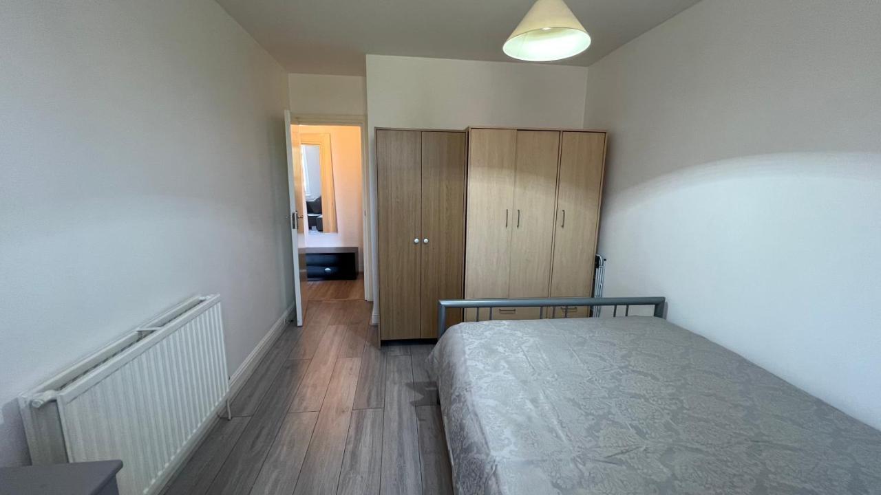 Comfy 2 Bedroom - Finchley Road, *