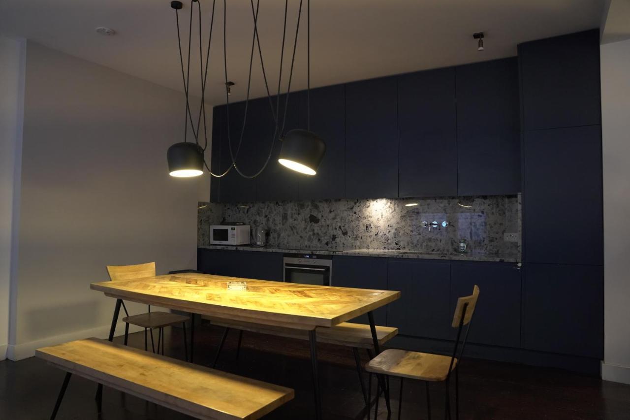 Super Luxuries Flat Apartment