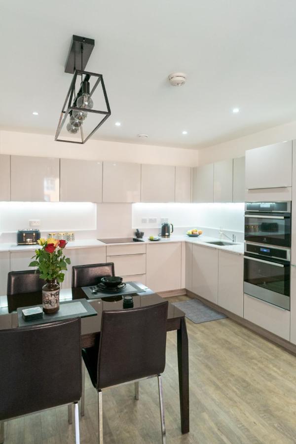 Apartamento Luxury Riverview Greenwich 2bed Apt- Sleep 6 Guests-5min From 02 Arena- Playstation 4 Provided *