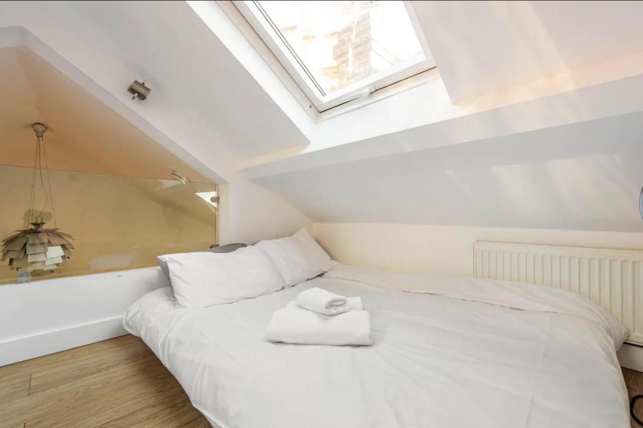Apartment Beautiful 1 Bedroom Penthouse Flat *
