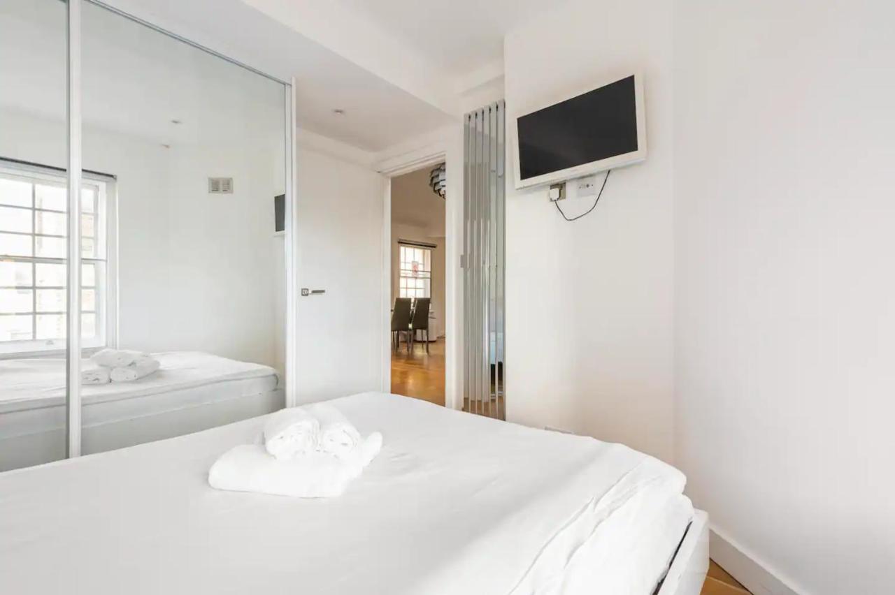 Apartment Beautiful 1 Bedroom Penthouse Flat *