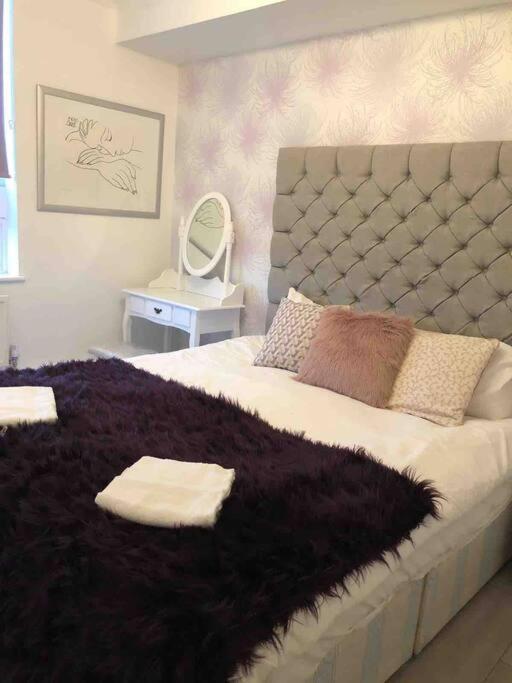 Modern, Family-Friendly Apartment By Hyde Park & Museums * Londres
