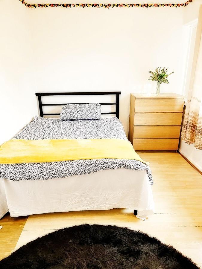 Excellent Big Double Cheap Price Around Privat overnatting