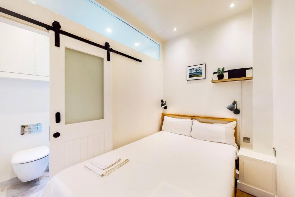 Beautiful 1 Bedroom In Shepards Bush * London