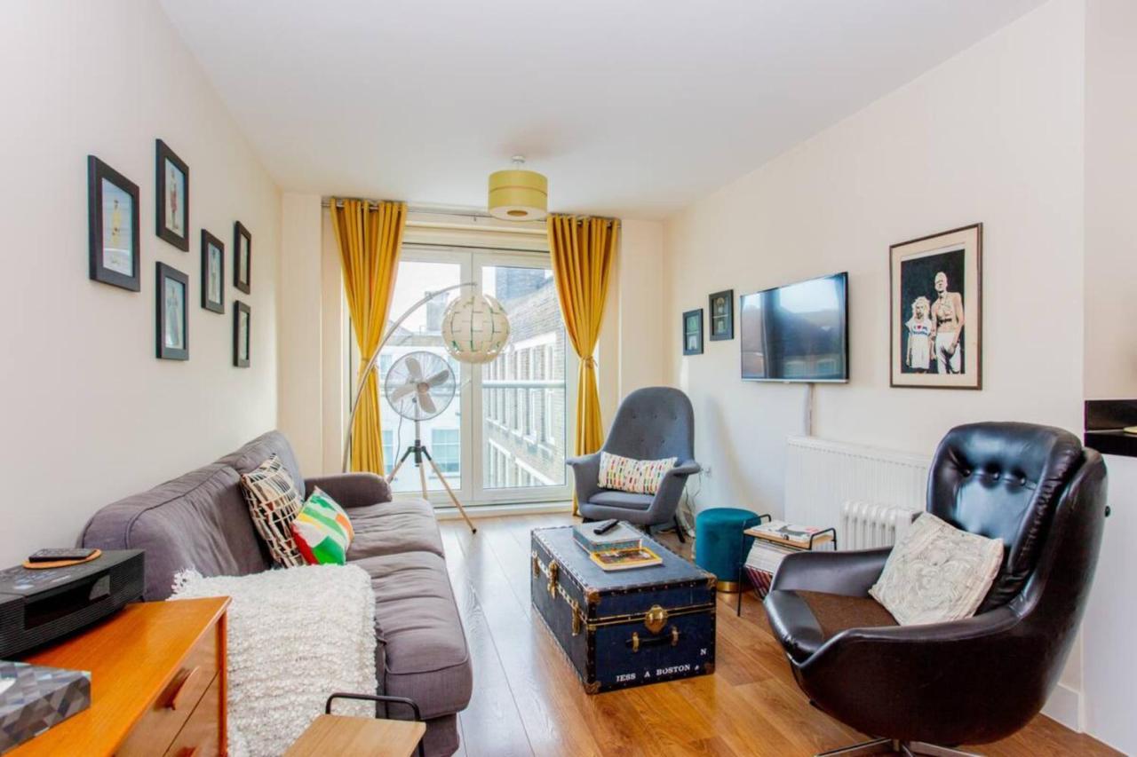 Modern And Cosy 2 Bedroom In Old Street Apartment *