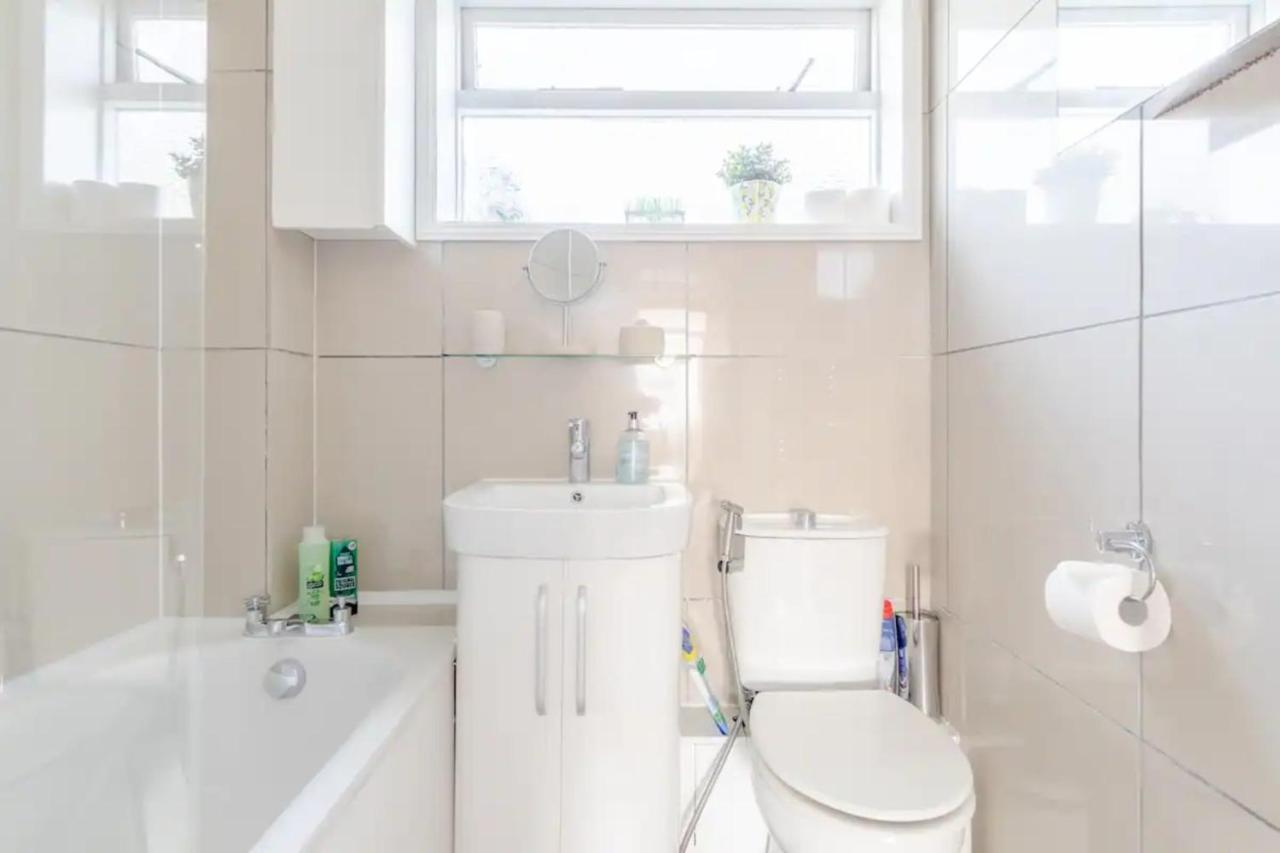 Lovely 3bd Family With Garden - Richmond!