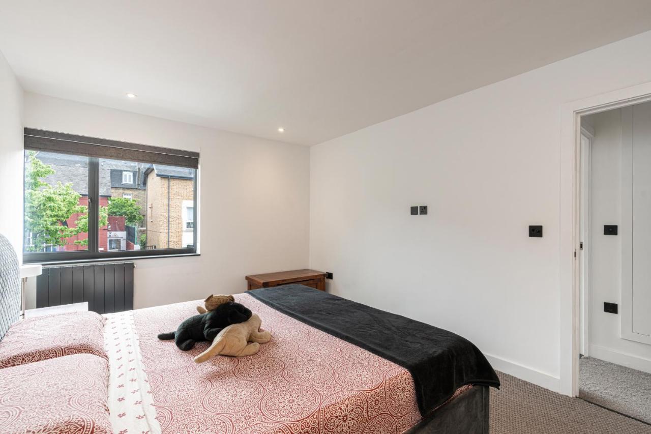 Altido Stunning 2 Bed House With Garden And Free Parking, Near Clapham Park Ferienhaus