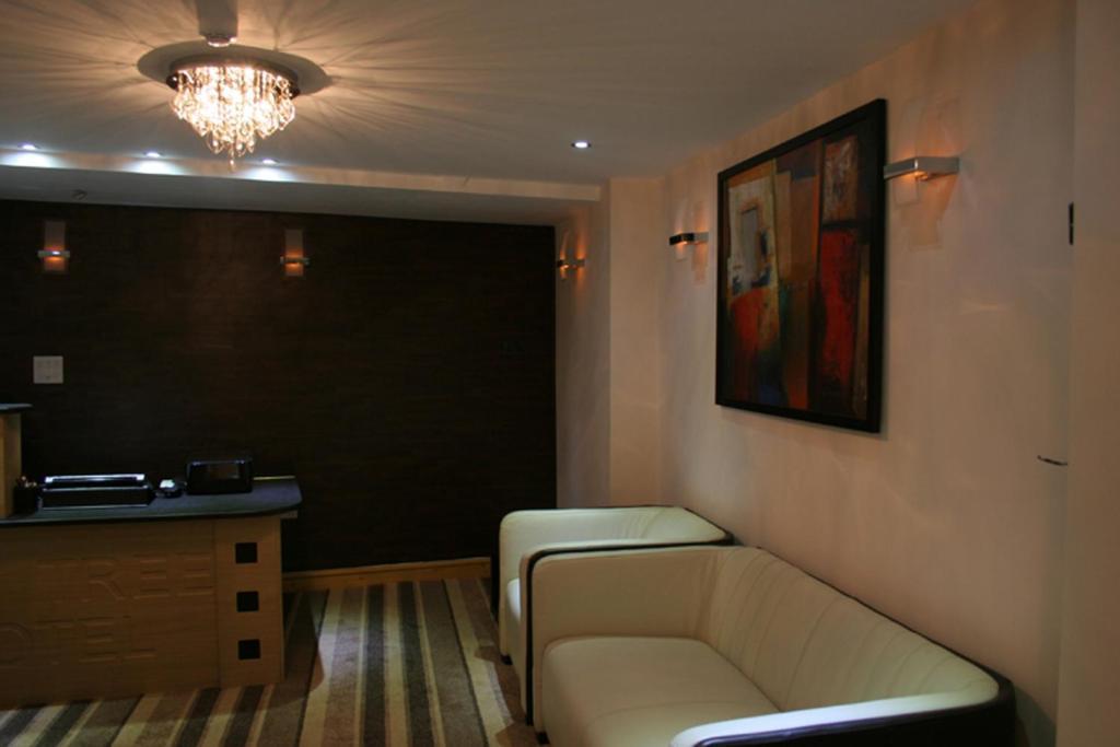 Baytree Hotel