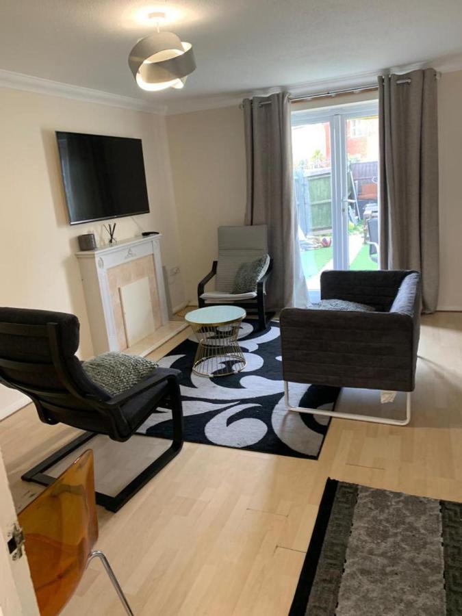Holiday home Charming 2-bed House In