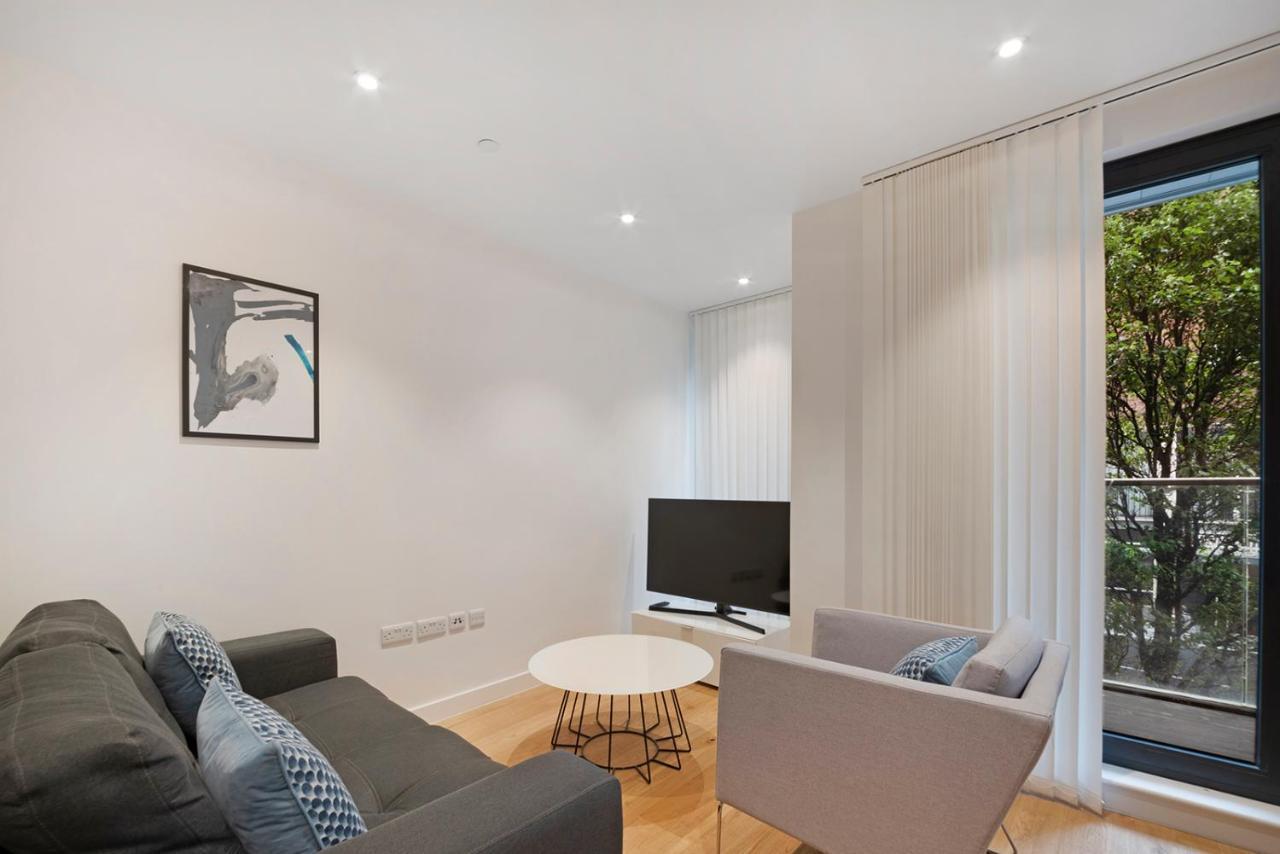 1 Bedroom Close To Tower Hill London