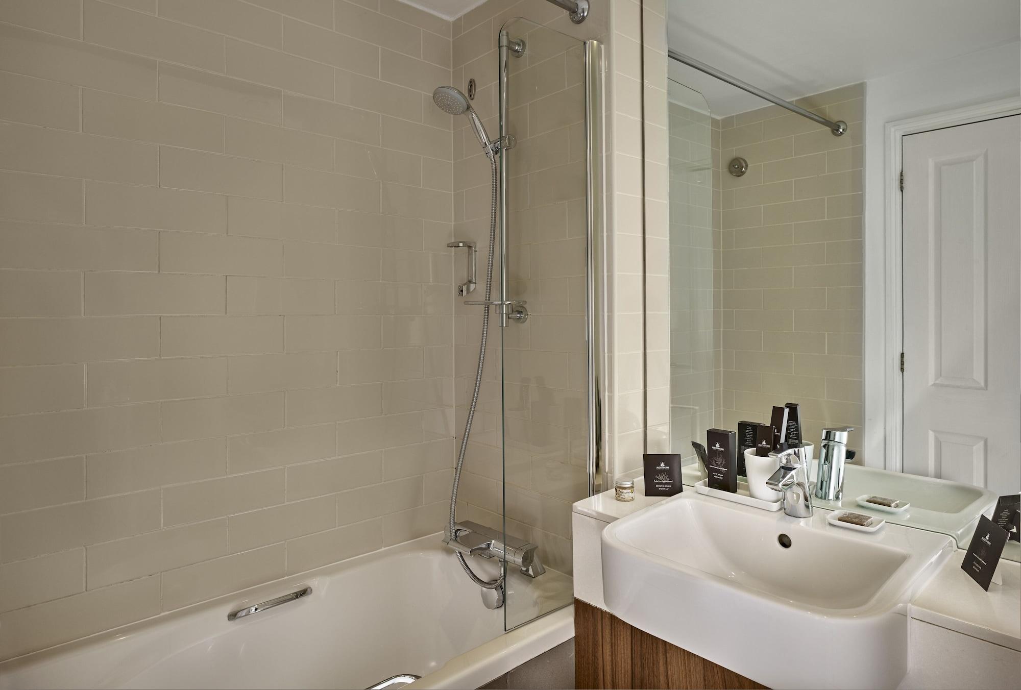 Citadines South Kensington Aparthotel 4*