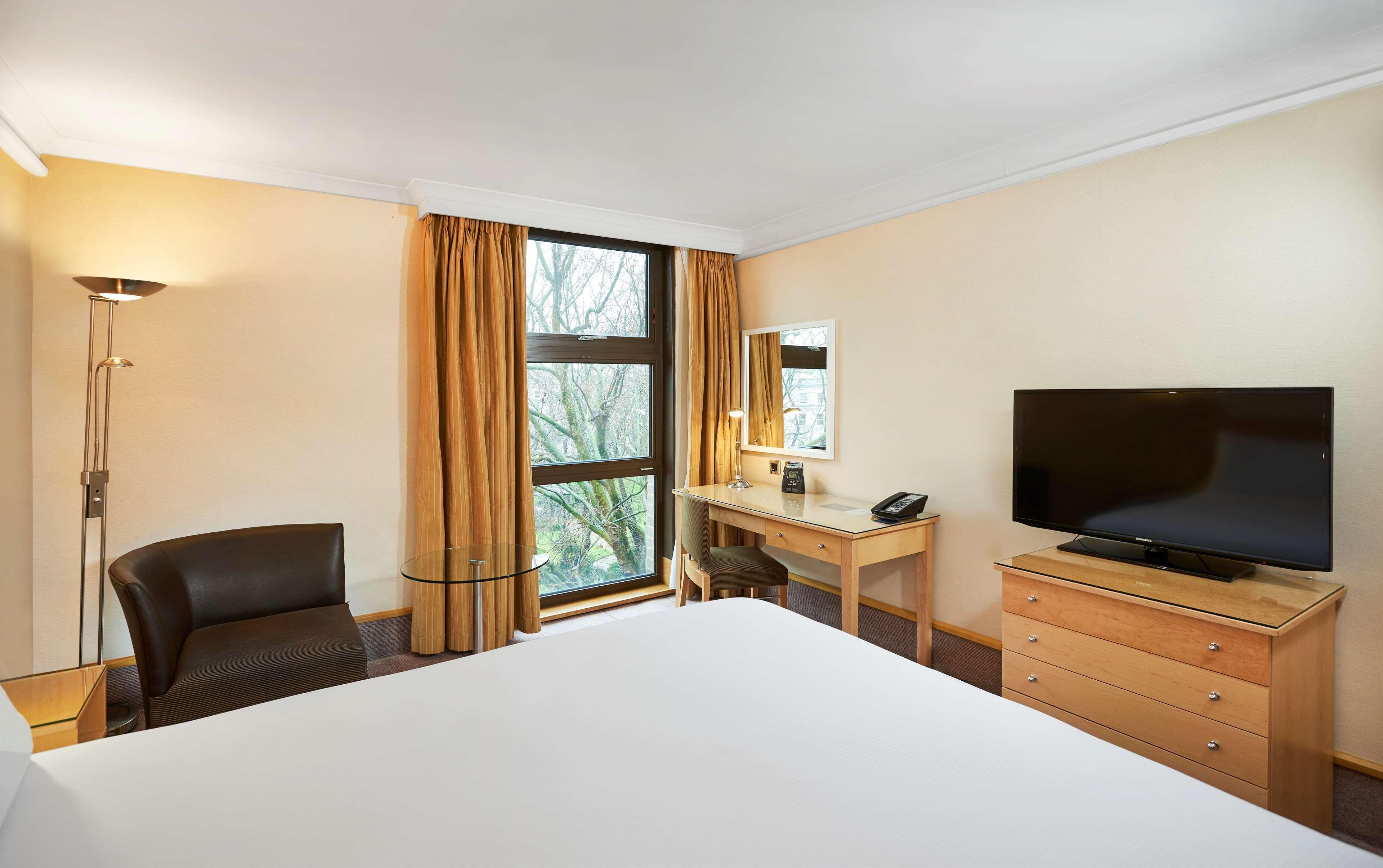 Hilton Kensington