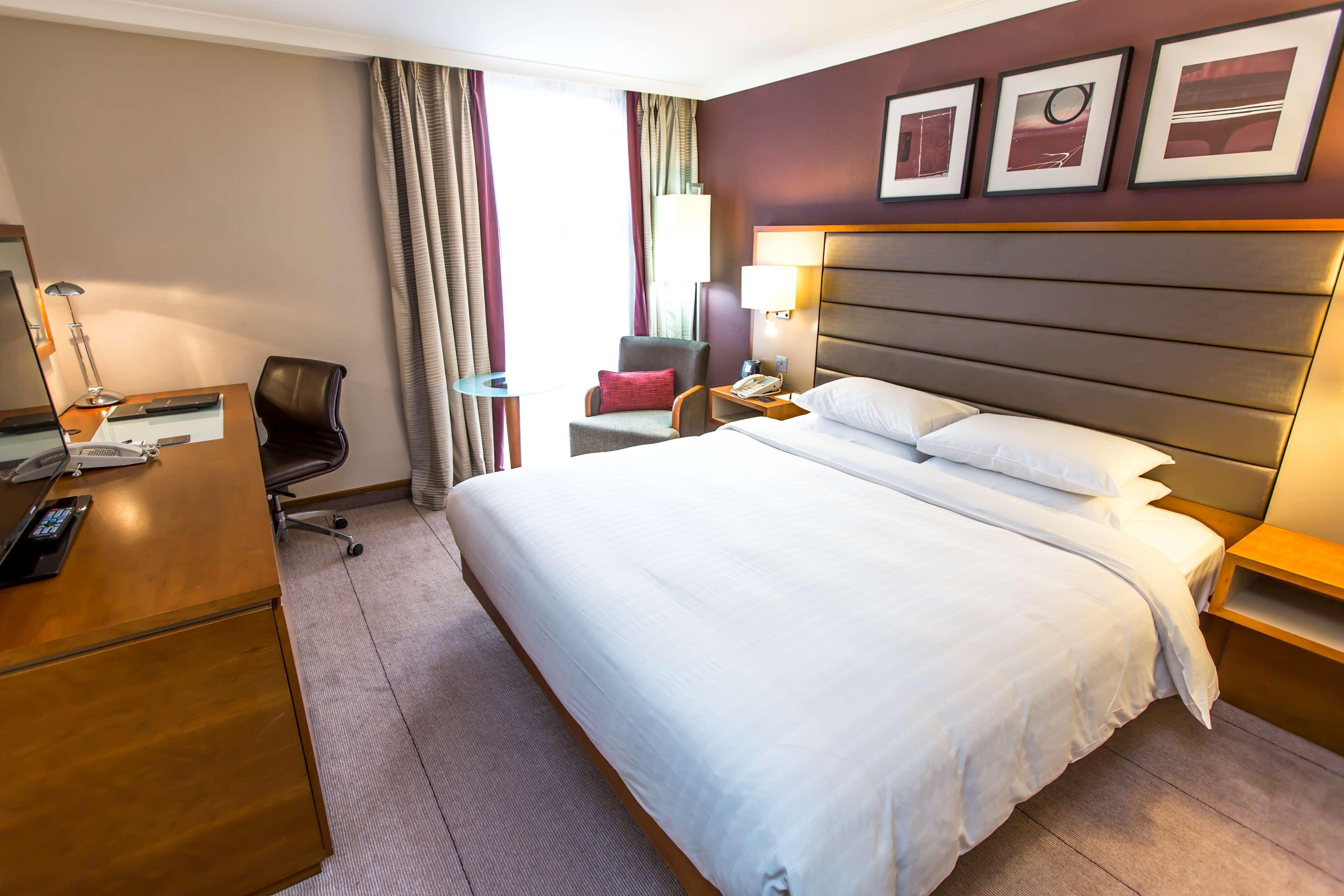 Hilton Kensington