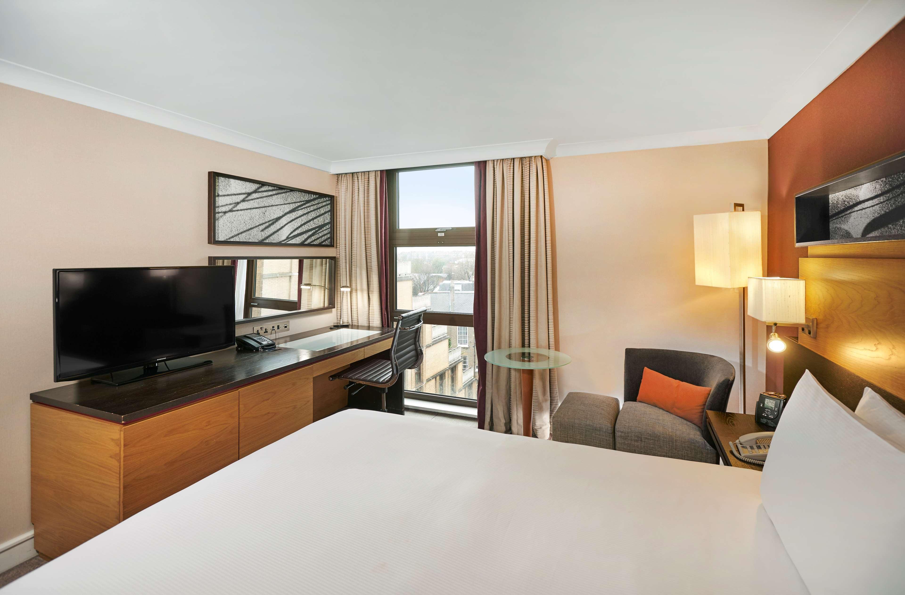 Hilton Kensington London