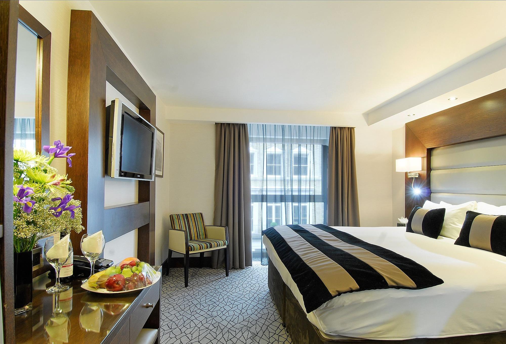 Park Grand Kensington Hotel 4*