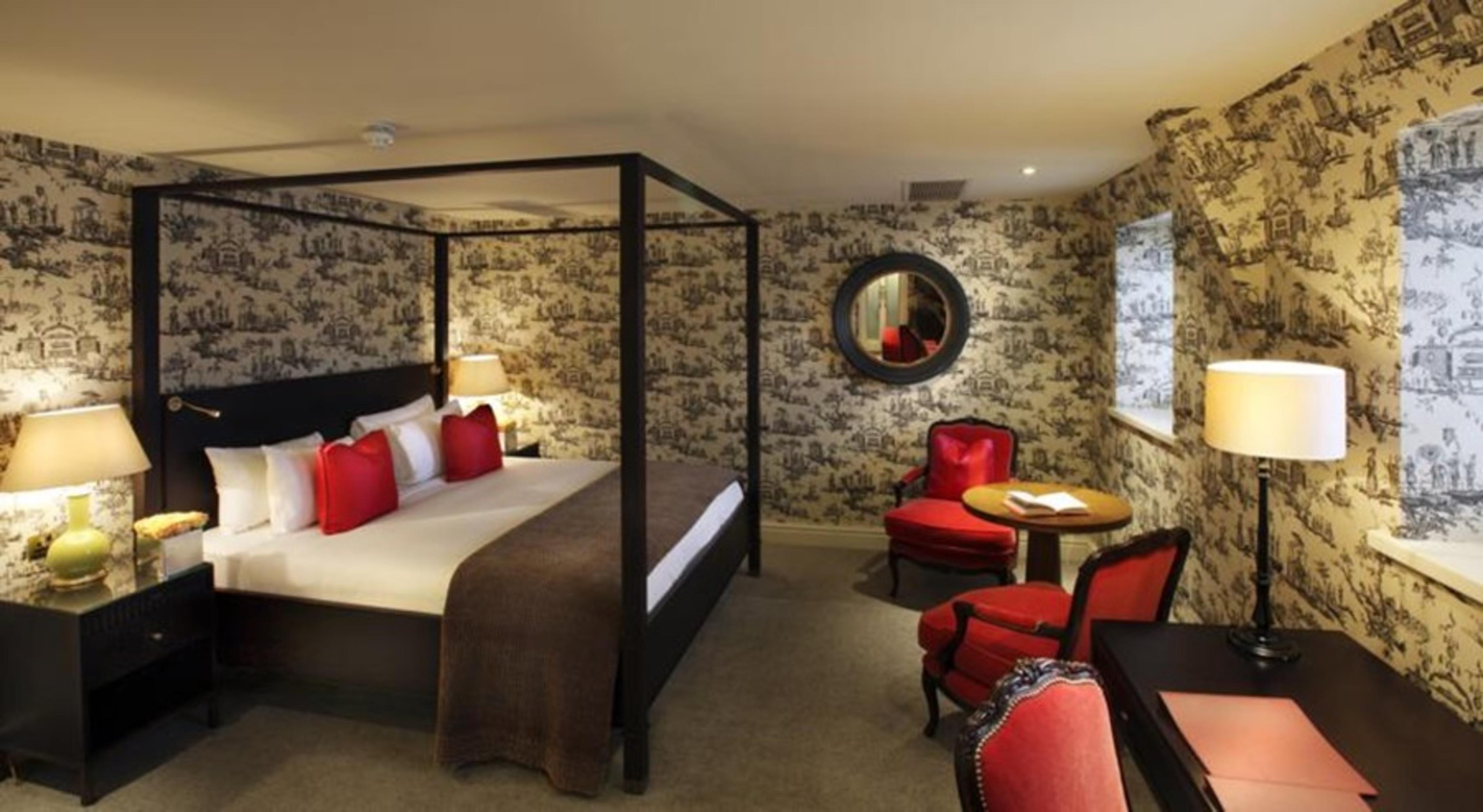 The Kensington Hotel 5*